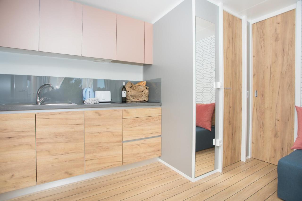 Mara'S Coast - Amelia Apartment Pakostane Ngoại thất bức ảnh