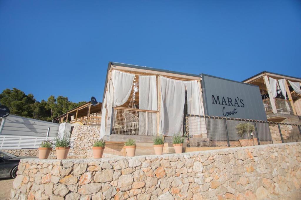 Mara'S Coast - Amelia Apartment Pakostane Ngoại thất bức ảnh